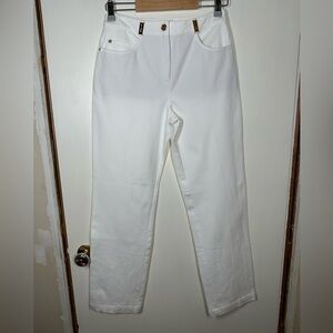 St. John Sport White‎ Straight Leg Jeans Size 4